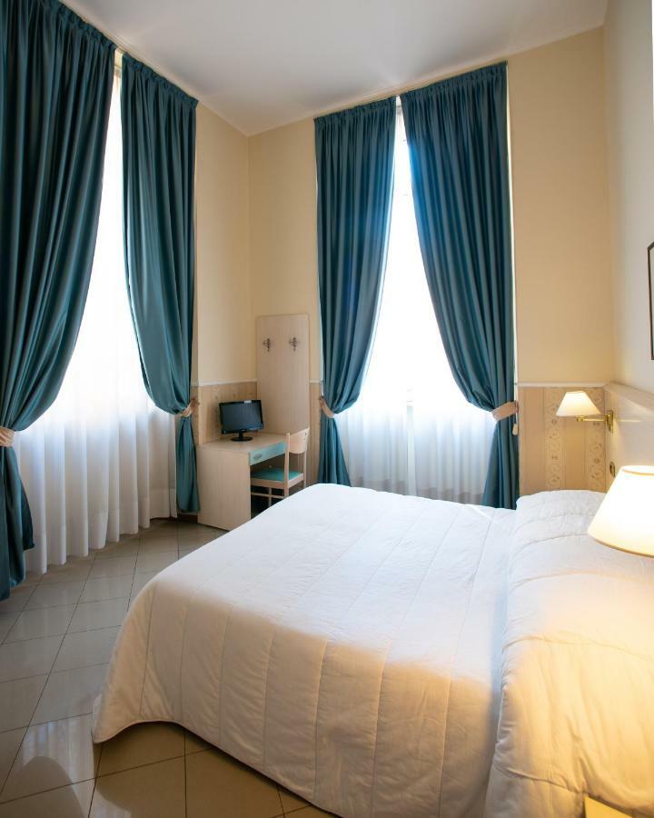 Casa Bacciarini Hotel Rome Exterior photo